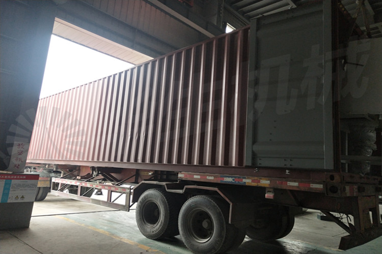 �ͻ�˹̹�͑�(h��)һ�_(t��i)�C(j��)�l(f��)؛